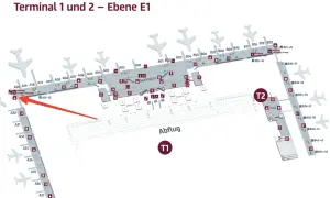 Plan des Flughafens Berlin Brandenburg, Ebene E1. Zeigt Gates A und B sowie den Weg zur Priority Pass Lounge Berlin.