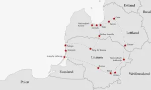 Reiseroute für einen Litauen Urlaub: Karte zeigt Vilnius, Kaunas, Trakai, Berg der Kreuze, Klaipeda, Palanga, Kurische Nehrung, Nationalpark Kemeri, Jurmala, Riga, Schloss Rundale, Cesis, Sigulda, Zarasai.