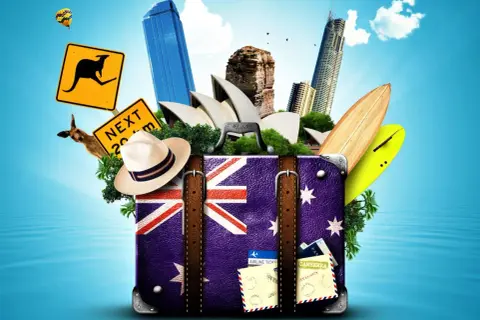 Koffer mit australischer Flagge, Sydney Opera House, Surfbrett, Känguru-Schild und mehr. Perfekt für deine Packliste Australien!
