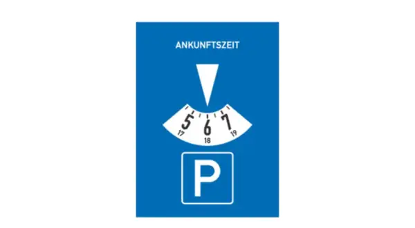 Blaue Parkscheibe mit weißem "P". Die Ankunftszeit kann eingestellt werden, z.B. auf eine halbe Stunde.