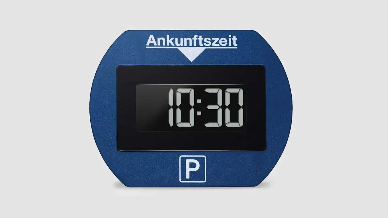 Digitale Parkscheibe mit Anzeige "Ankunftszeit" und "P"-Symbol. Diese Parkscheibe kostenlos nutzen, um die Parkzeit einzuhalten.