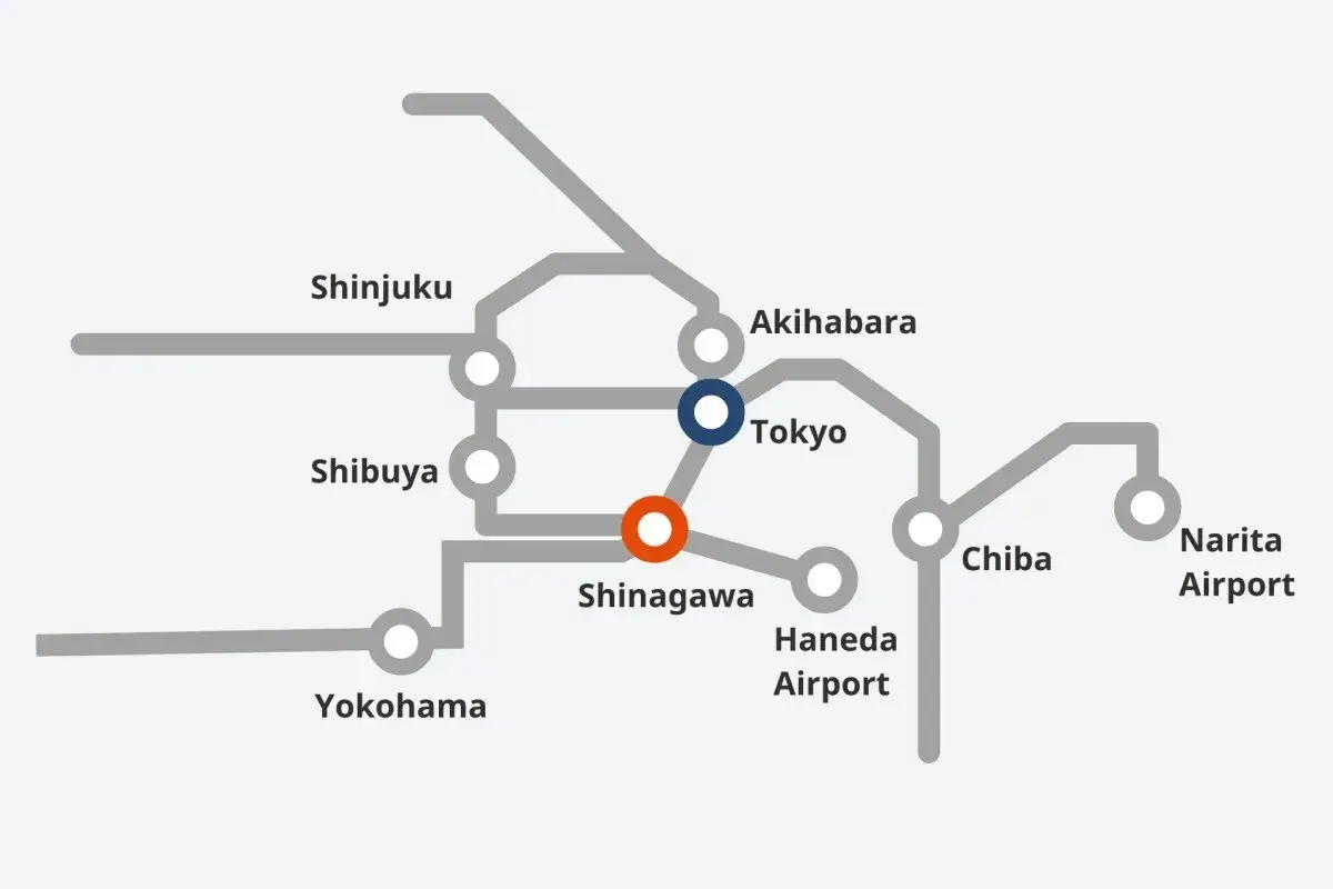 Liniennetzplan zeigt Verbindungen von Tokio Airport zu Narita Airport, Chiba, Shinagawa, Tokyo, Akihabara, Shibuya, Shinjuku und Yokohama.