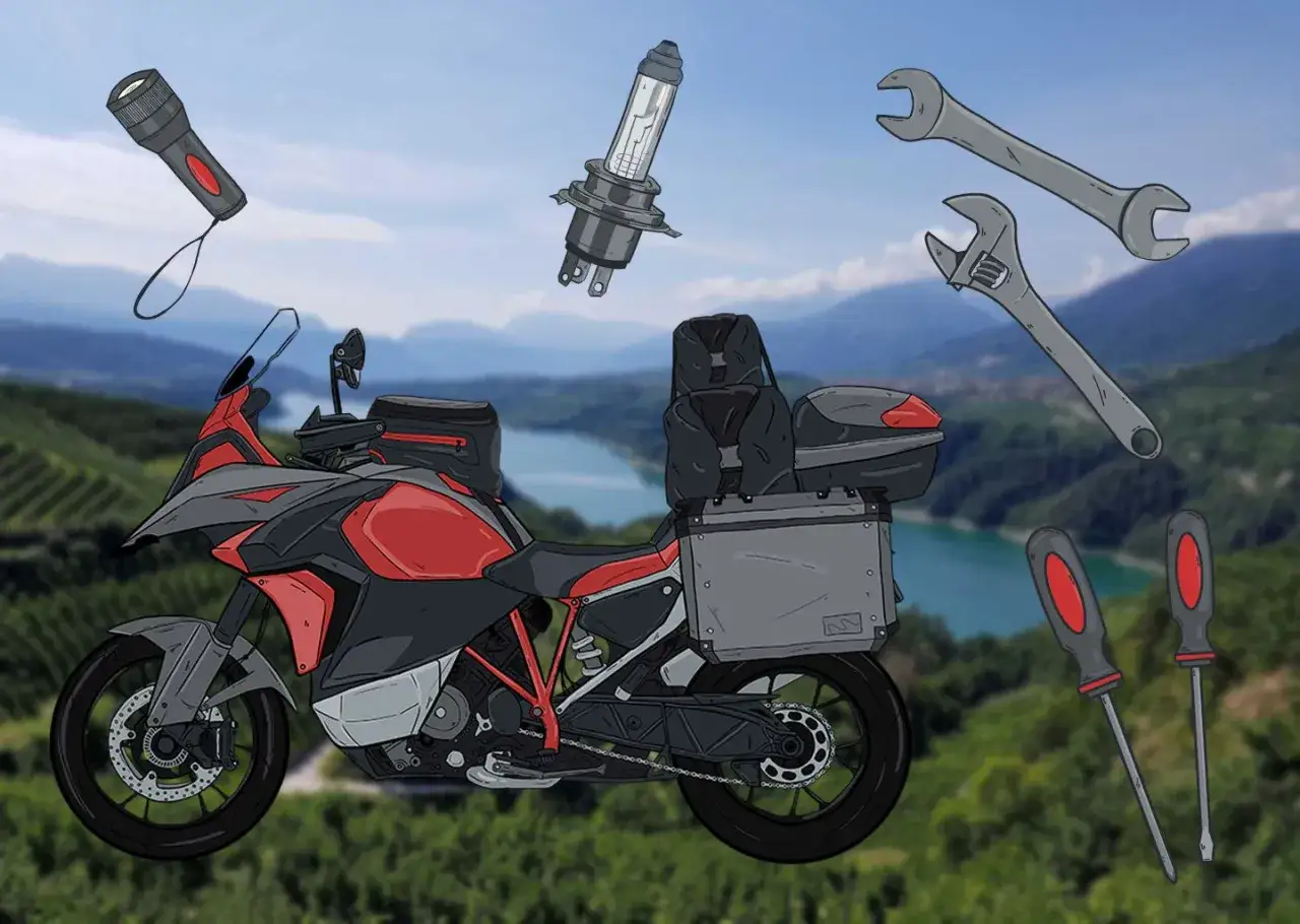 Motorrad mit Gepäck und Werkzeugen. Die perfekte packliste motorradtour beinhaltet Ersatzteile und Werkzeug für unterwegs.