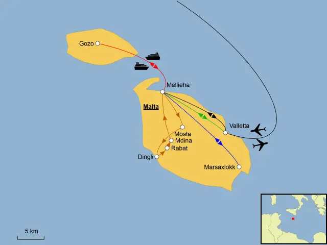Karte zeigt, wo liegt Malta: die Inseln Malta, Gozo und Comino mit Städten wie Valletta, Mellieha, Rabat, Mdina, Mosta, Dingli und Marsaxlokk. Flug- und Fährverbindungen sind eingezeichnet.